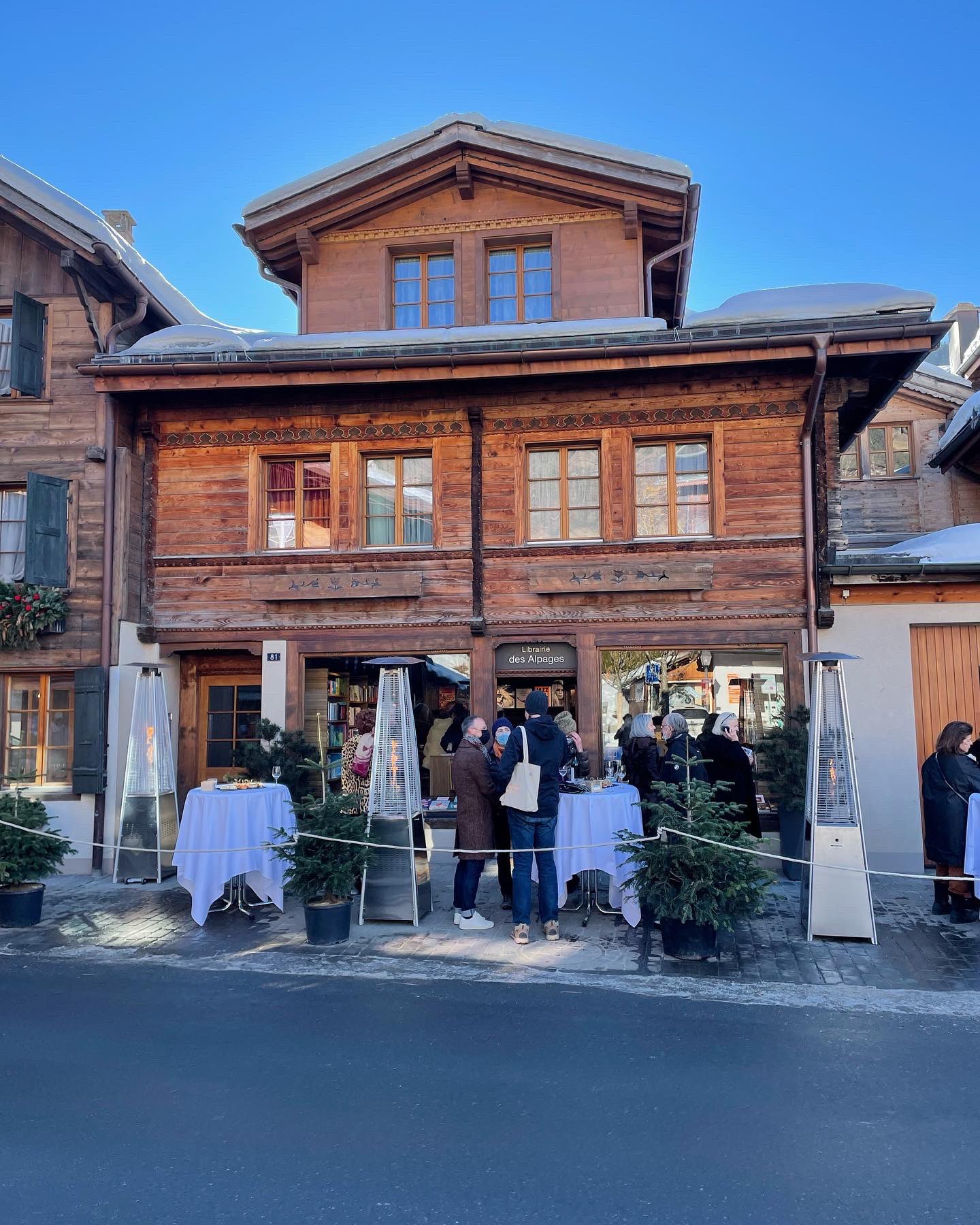 Inauguration de la Librairie des Alpages